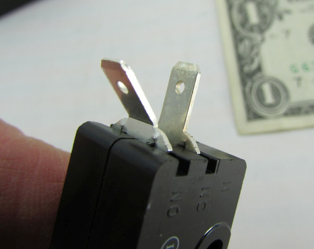 Lot 2 Cherry E13 15A Normally Open/Closed Pushbutton Switch 125/250 VAC E13-61L0