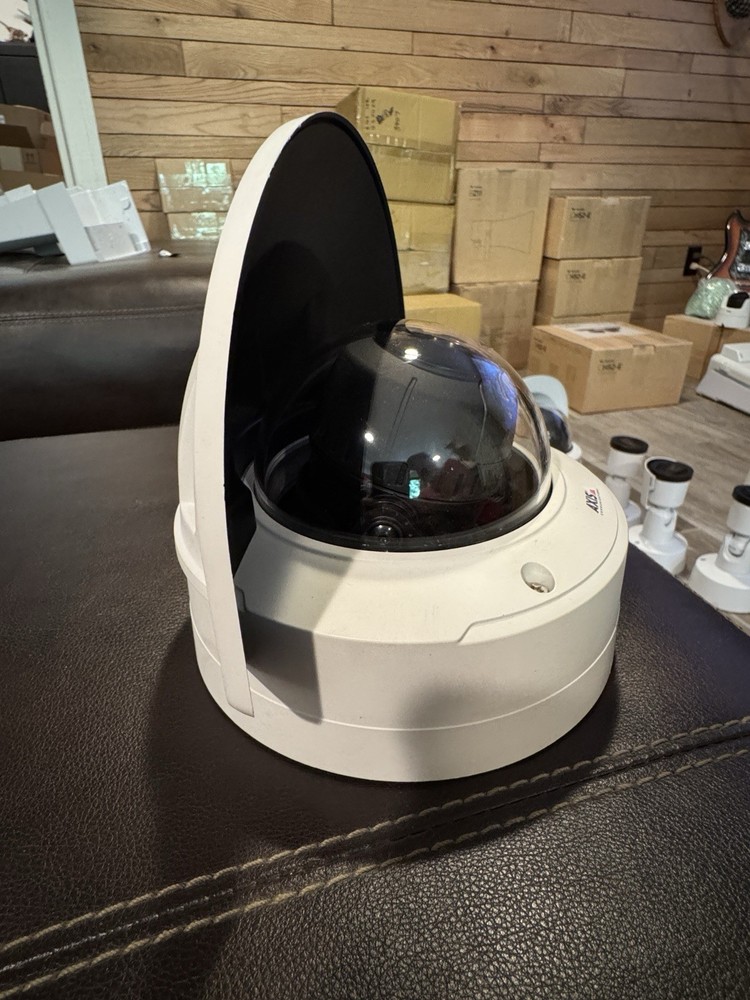 Axis P3245-LV 22mm Network Camera