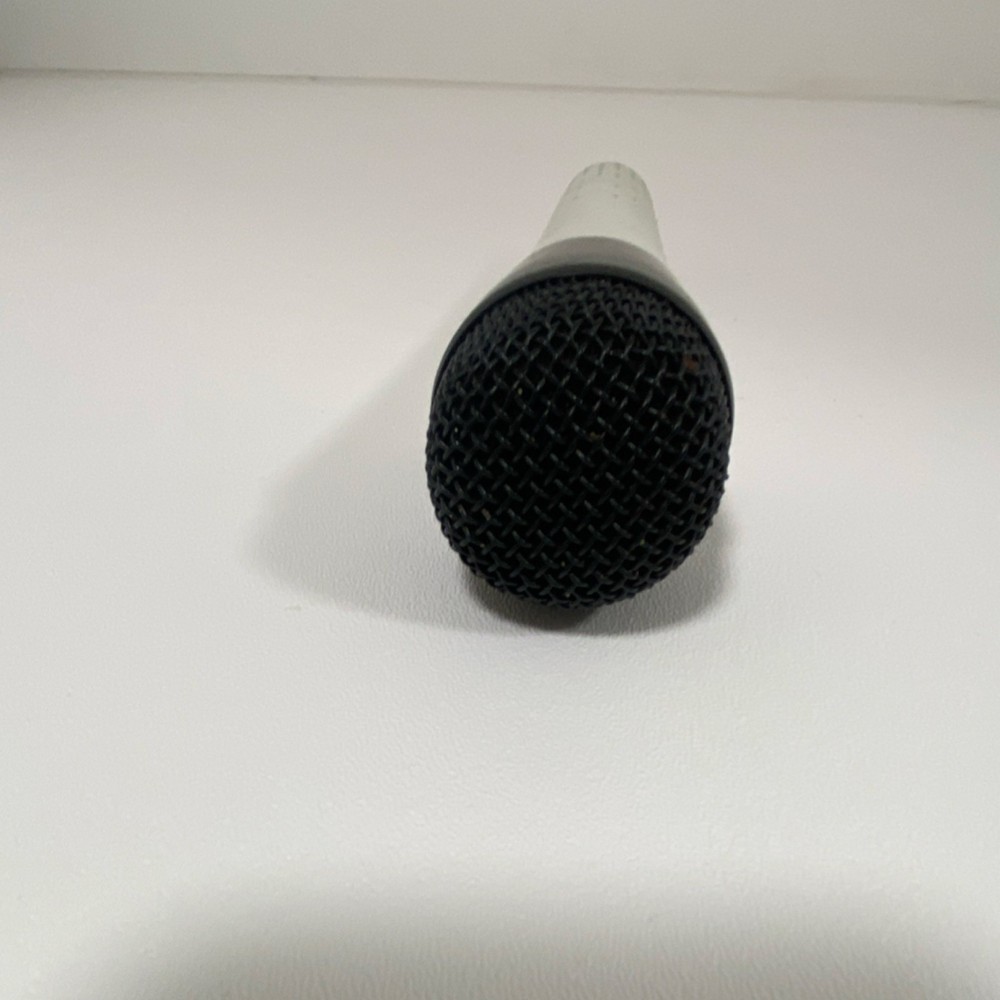 Microsoft Xbox 360 Wireless Karaoke Microphone White Handheld Power Button