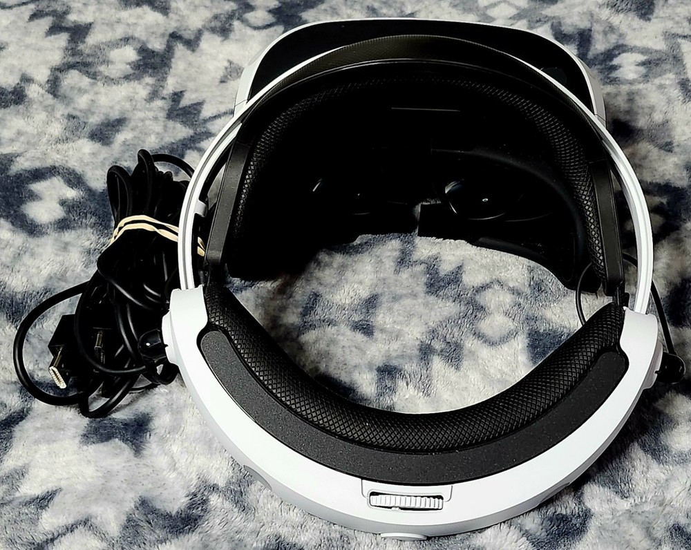 Sony PSVR CUH-ZVR2 PS4 VR Headset UNTESTED
