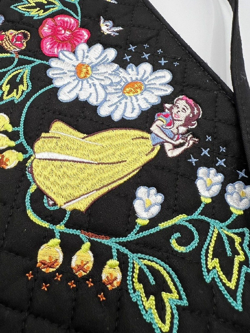 Disney 100 Decades Snow White Vera Bradley RFID Convertible Wristlet Bag - NEW