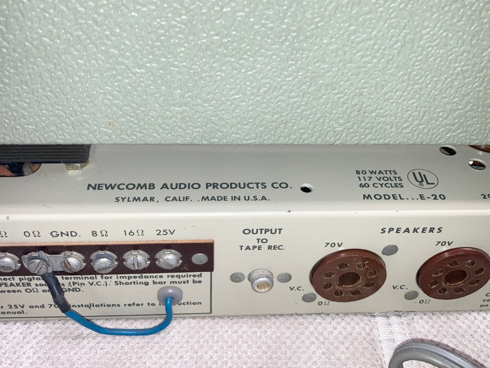 Newcomb Pathfinder E-20 Amplifier, Very Clean and Working