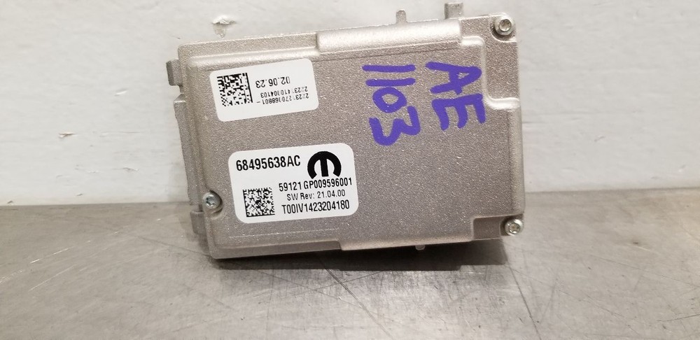 23 DODGE DURANGO FRONT VIEW WINDSHIELD MOUNTED CAMERA 68495638AC