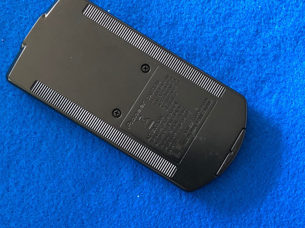 PIONEER STEREO REMOTE CONTROL CONTROLLER IN DASH CXE5116