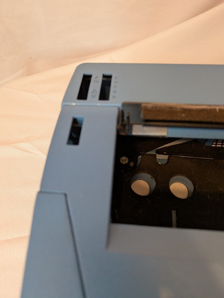 IBM Selectric Typewriter II EMPTY Case shell Blue PARTS ONLY