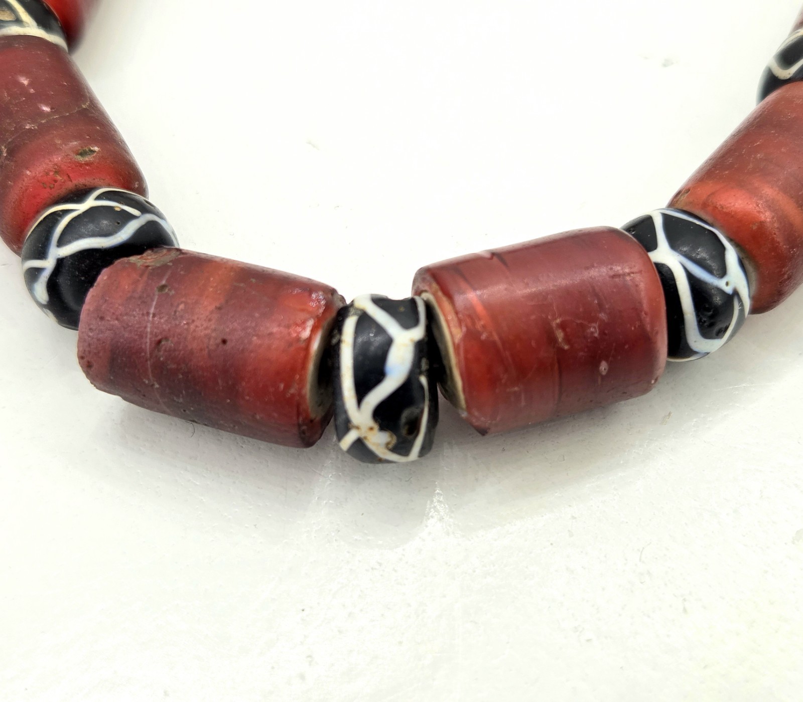 Hudson Bay Trade Bead Necklace White Heart Cornaline D'aleppo Rattlesnake Indian