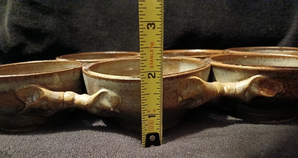 CUNDIFF Vintage Pottery 6 Section Tray
