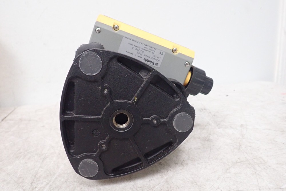 Trimble 3303 DR Direct Reflex Survey Total Station with Case