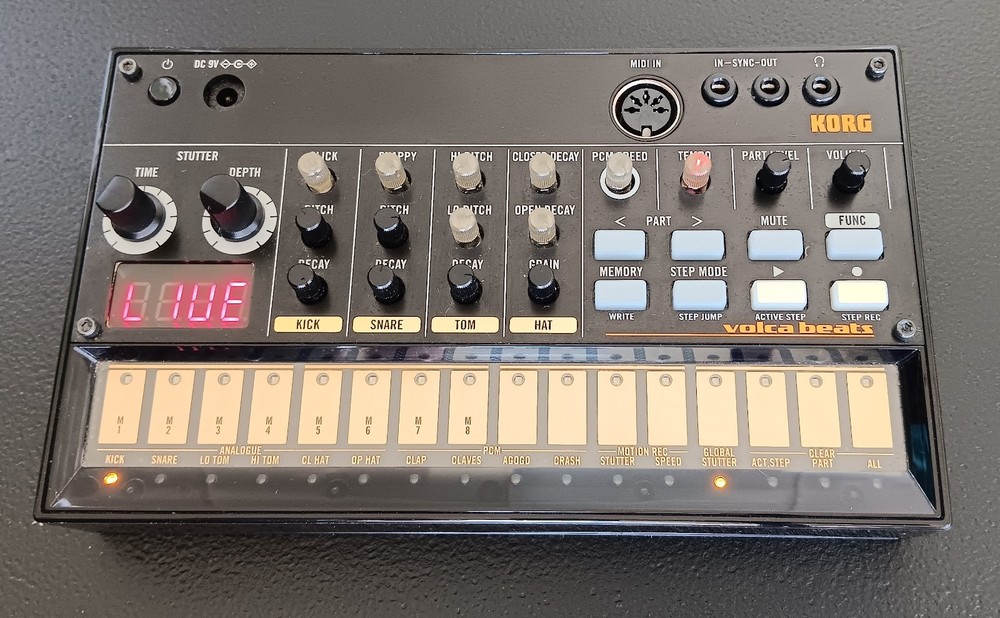 Korg Volca Beats Analog Drum Machine