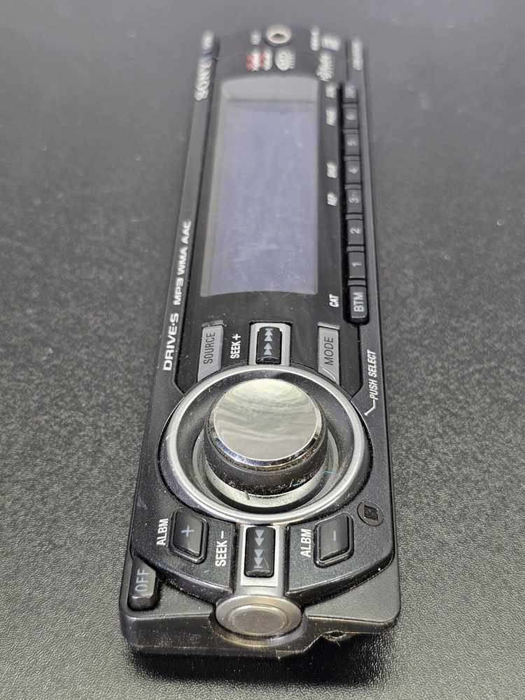 SONY CDX-GT520 CAR FACEPLATE Face