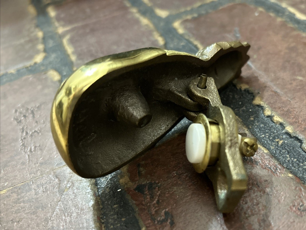Vintage Brass Pineapple Door Bell Ringer