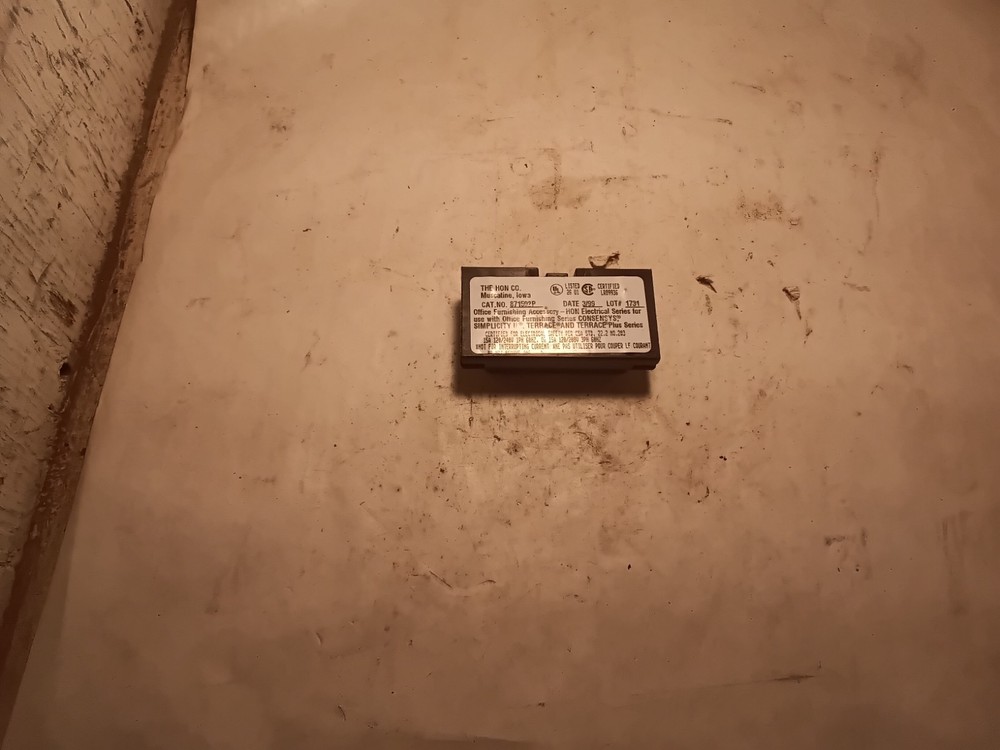 FLEXCONNECT RECEPTACLE CIRCUIT WITH TWO OUTLETS 871502P (M10A2)