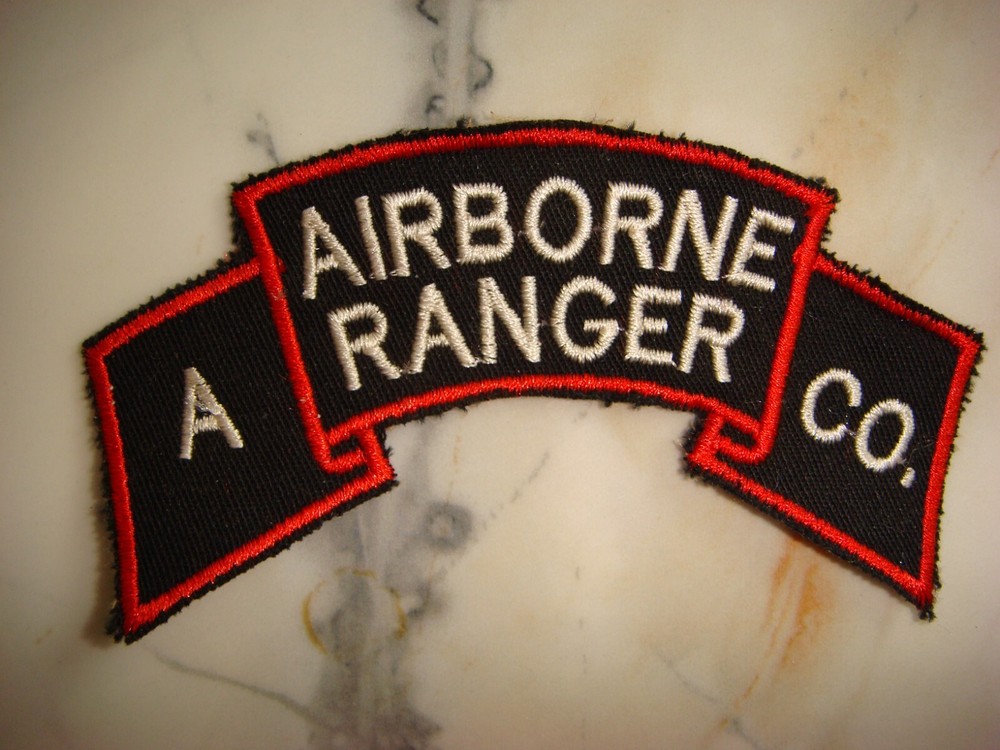 US AIRBORNE RANGER TRAINING COMPANY A SCROLL PATCH