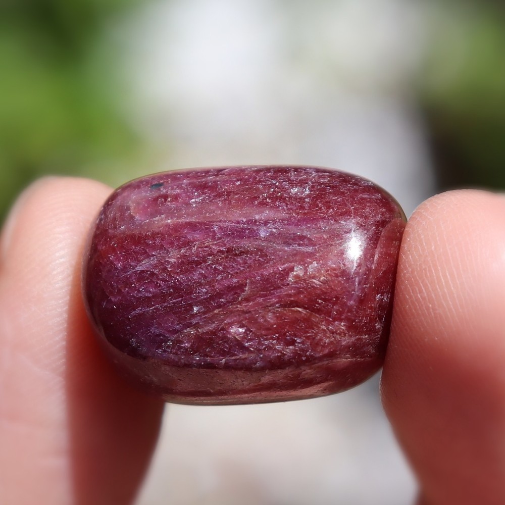 Tumbled Stone: Ruby, Red Corundum from India, Fluorescent (RUB53)