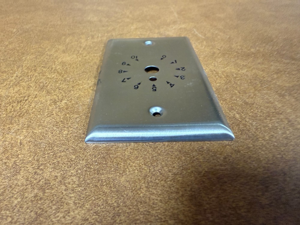 Speaker Volume Control Faceplate