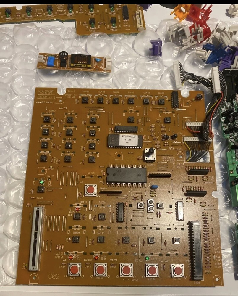 AKAI MPC 2000XL Parts Almost Complete Drum Machine Sampler