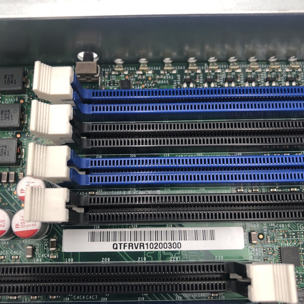 USED MEMORY RISER BOARD QTFRVR10200300 READ (A)