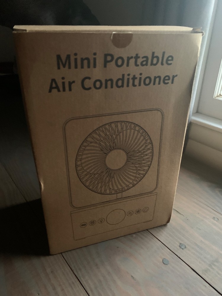 Mini portable air conditioner / Cooling Fan