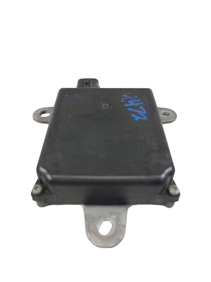 Used Blind Spot Detection System Warning Control Module fits: 2017 Subaru Legacy