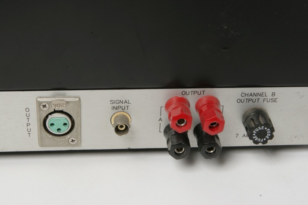 Wilcoxon Research Model PA7C Power Amplifier