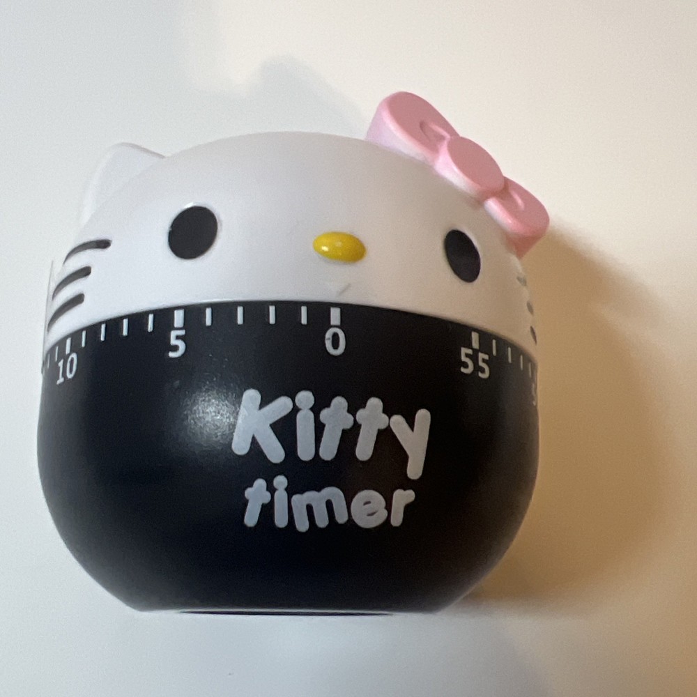 Hello Kitty kitchen timer READ Description