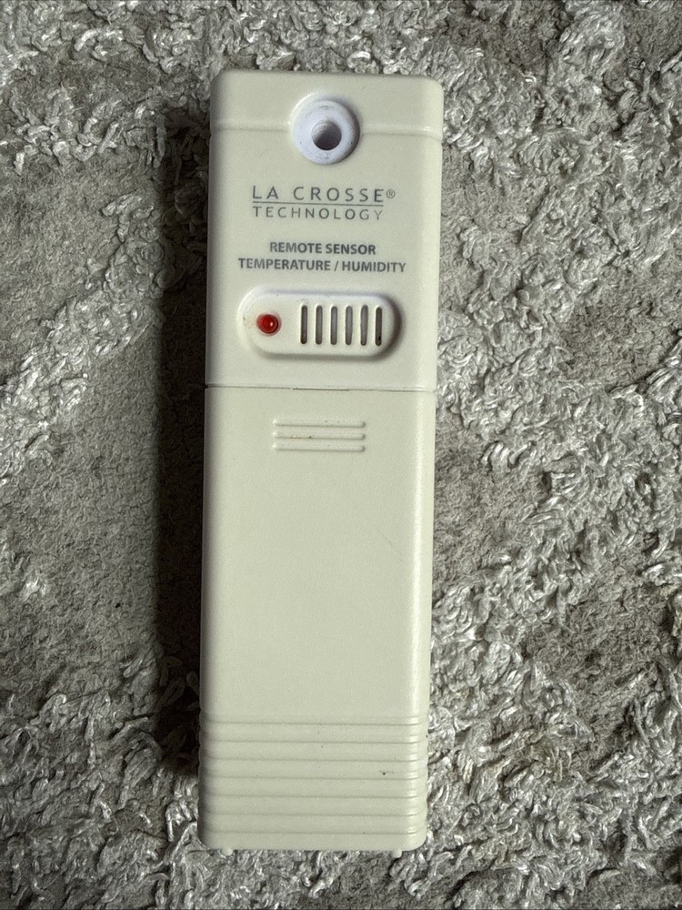 T La Crosse Technology TX141TH-BCH Wireless Temperature & Humidity Sensor