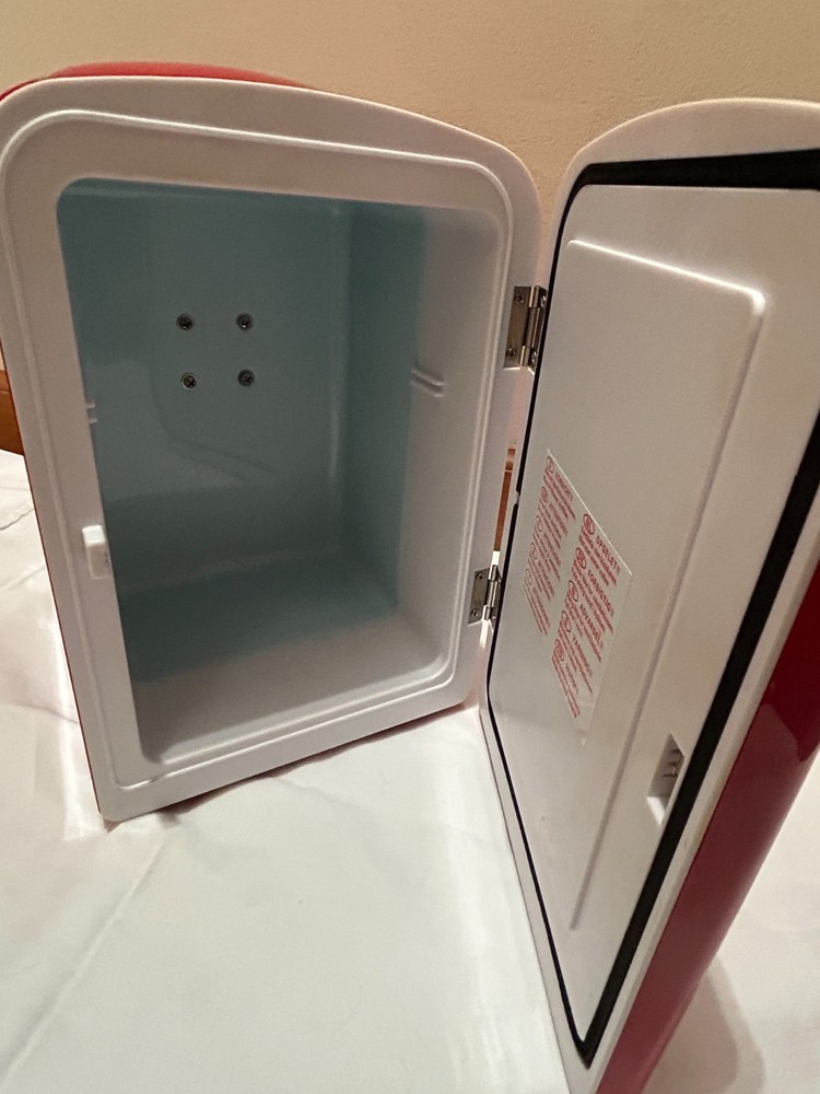 Red Coca-Cola Mini hot cold Refrigerator by Koolatron