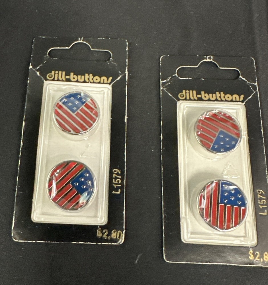 Dill Buttons American Flag 2 Packs