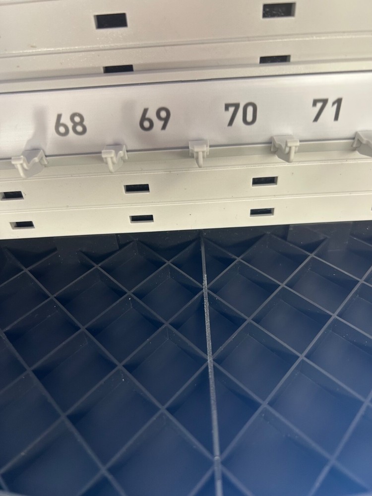 Durable Key Box 72 - Silver