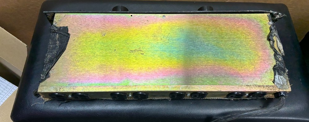 Furman PL-8 Power Conditioner & Light Module