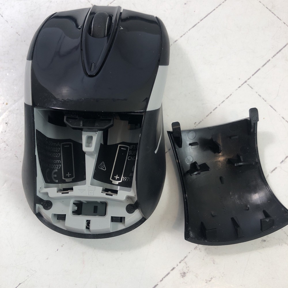 Logitech K520 Wireless Keyboard & M525 Mouse, USB Receiver