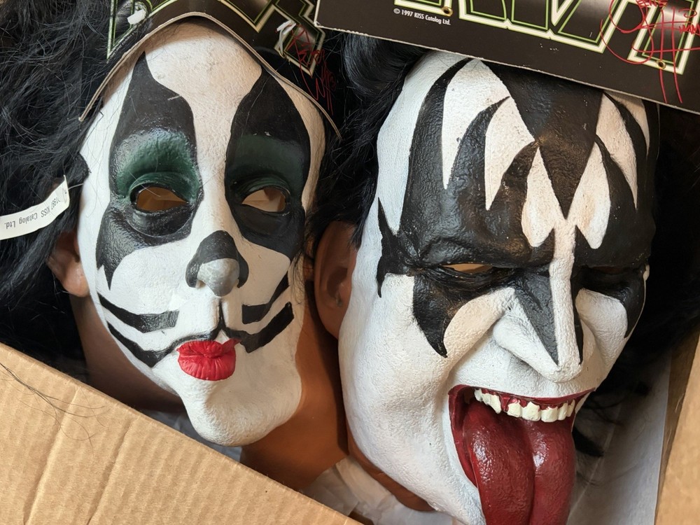 1996-97 KISS  SET Of  2 Masks,Gene/Peter Mask by Illusive Concepts w/tags
