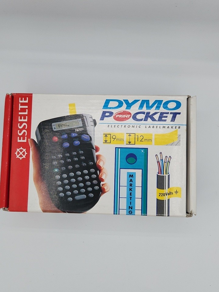 Dymo Pocket Handheld Electronic Label Maker Esselte W/Manual