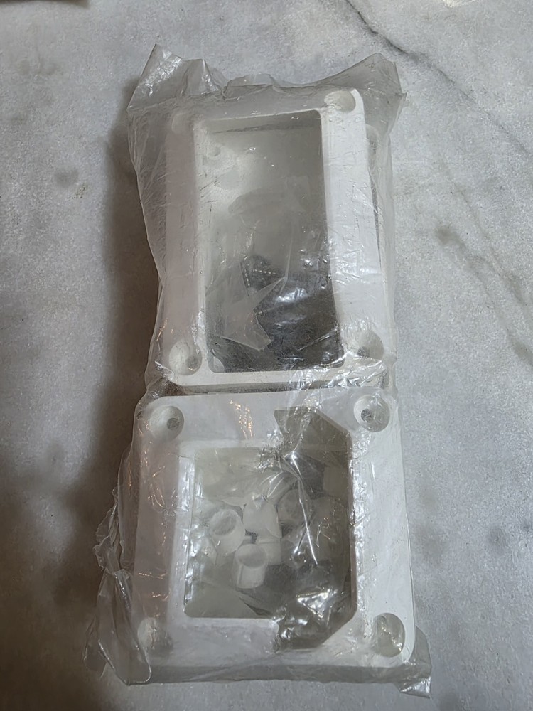 2-Pair White Sentry Stair Brackets for Homeselect Composite Railing
