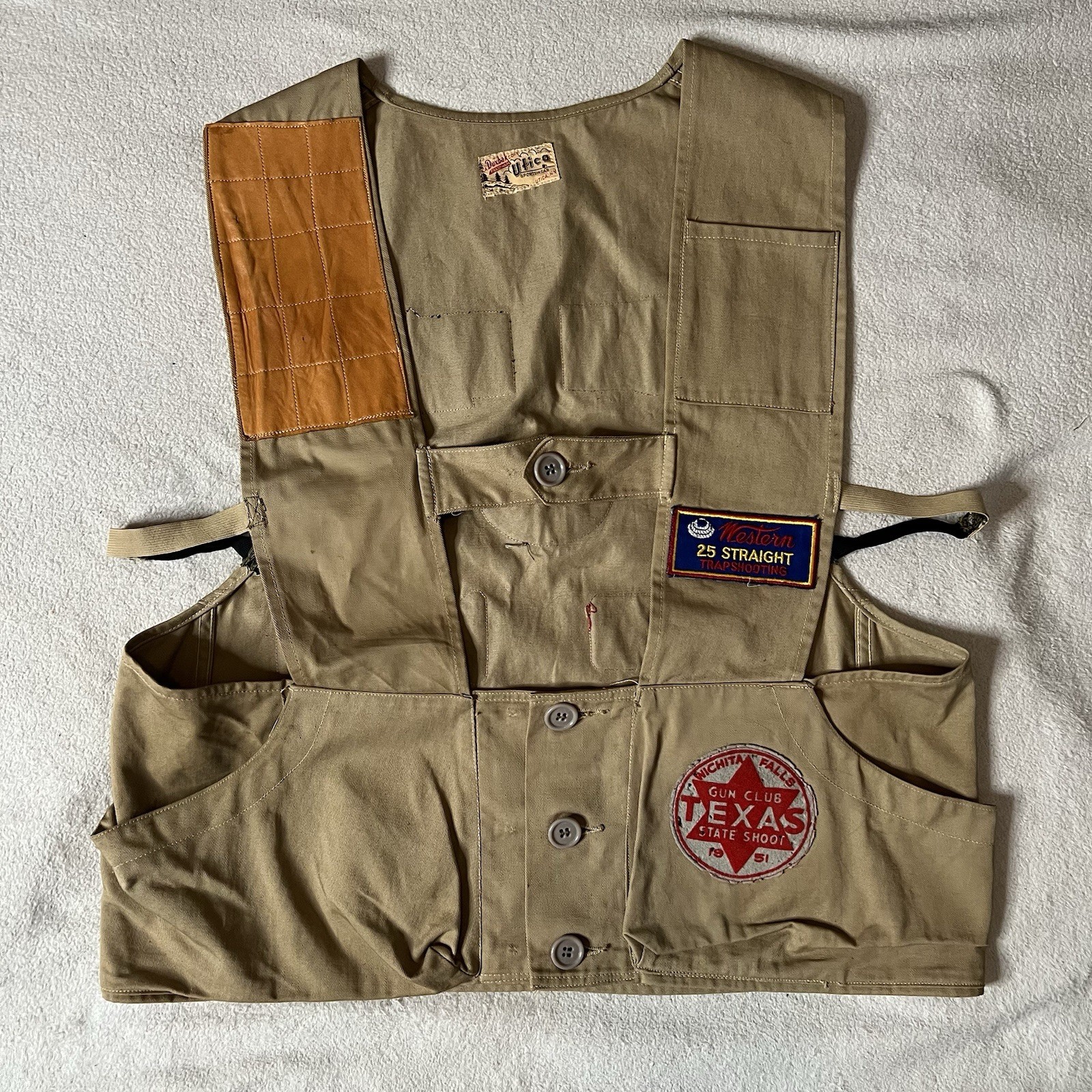 Vintage 1940's Utica Duxbak Shooting Hunting Fishing Game Canvas Vest w/ Patches