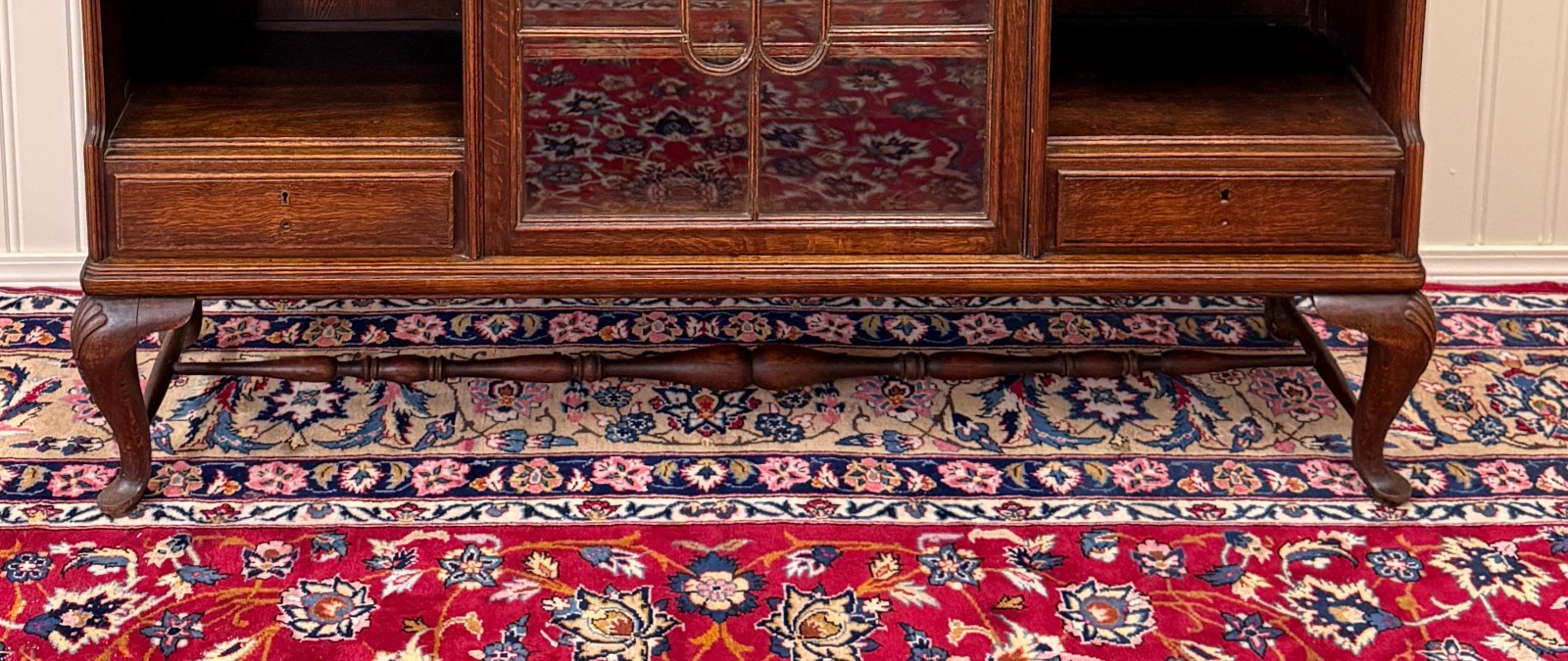 Antique English Bookcase Bookshelf Cabinet Glass Oak Queen Anne Legs 1920s-30s