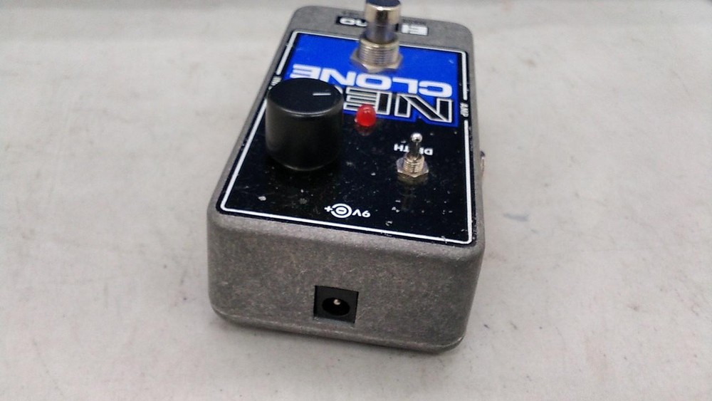 ELECTRO HARMONIX NEO ELECTRO HARMONIX Chorus NEO CLON