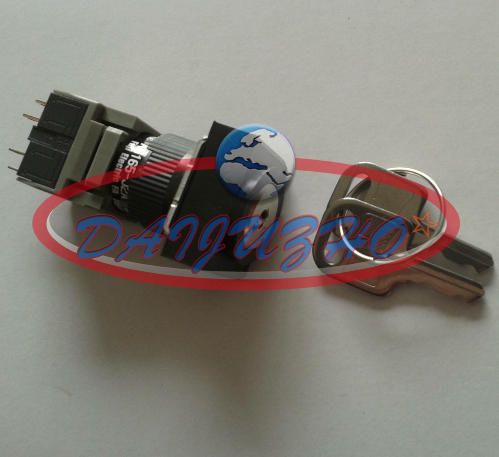 1PC Fuji Electric AH165-J2A11A Key SELECTOR SWITCH