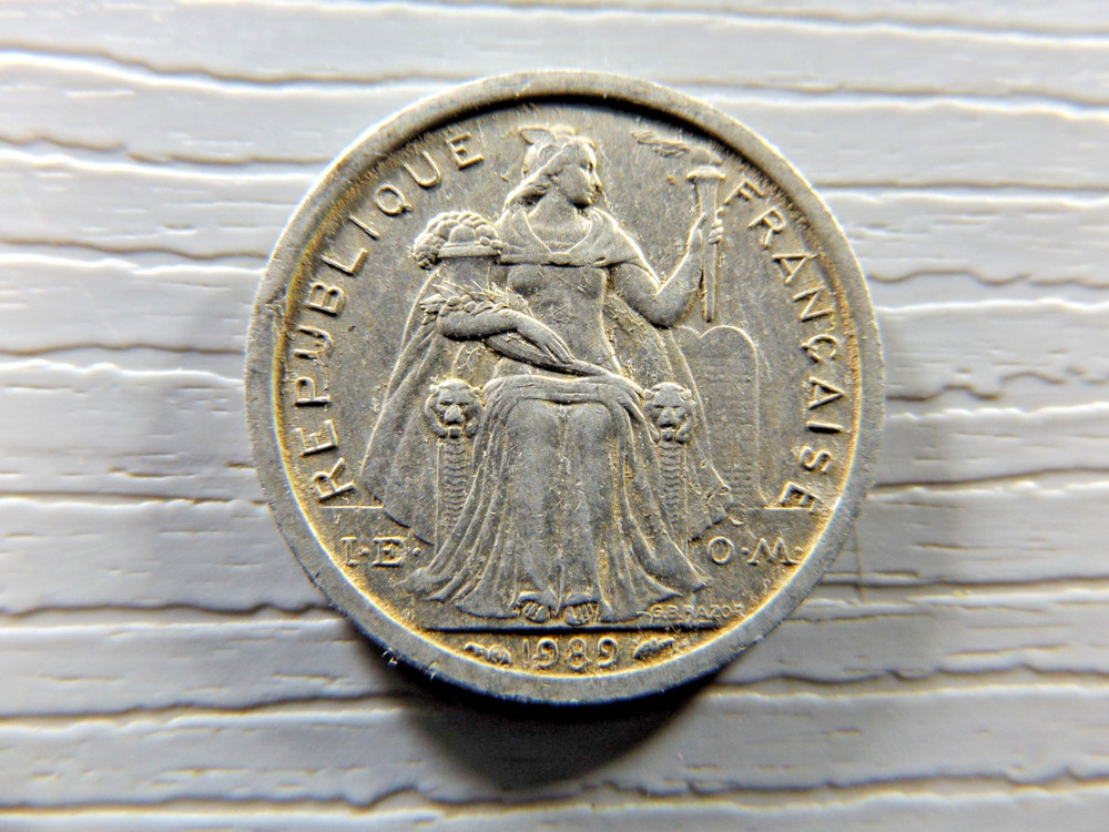 NEW CALEDONIE 1989 1 Franc