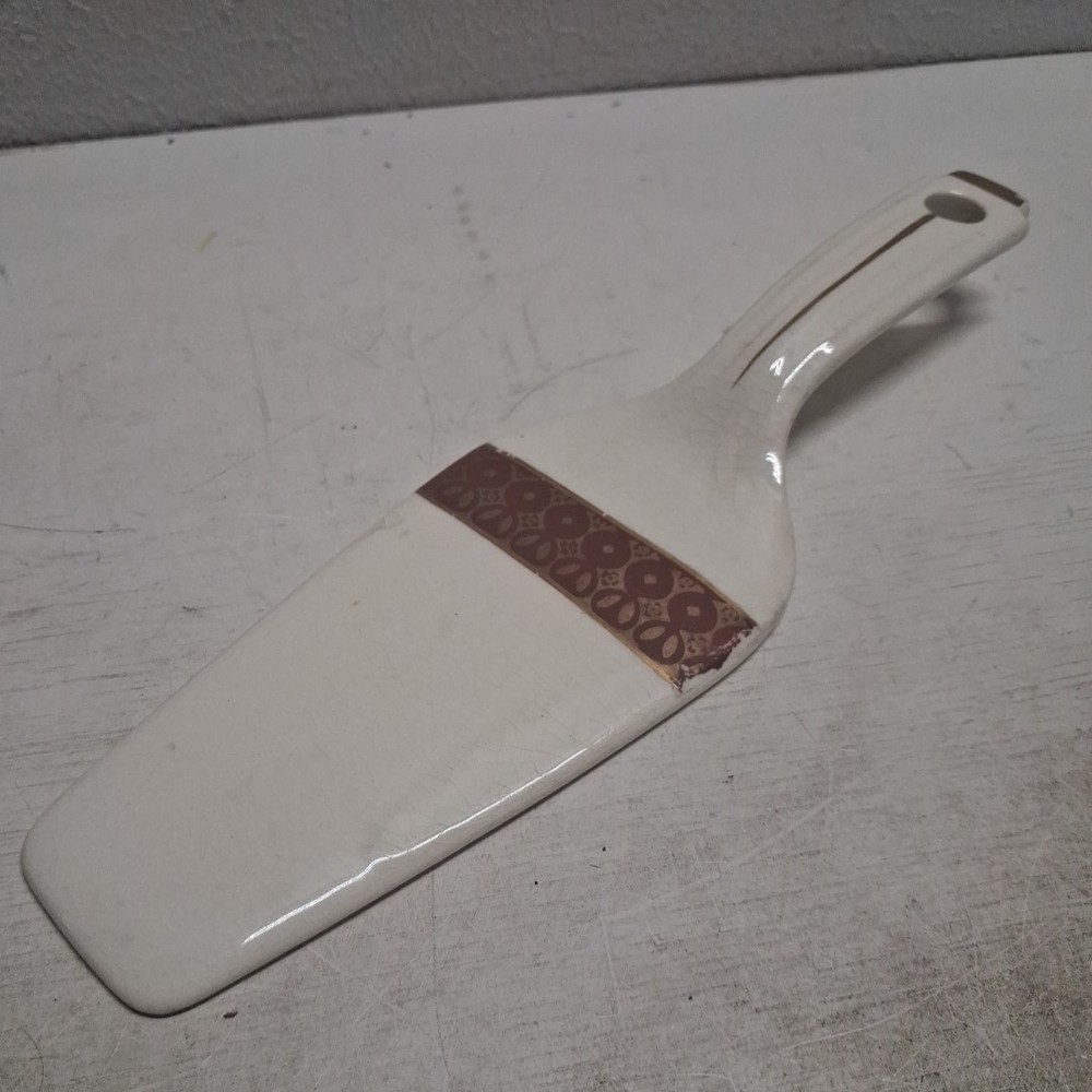Decorative Ceramic Wedding Cake Server Vintage