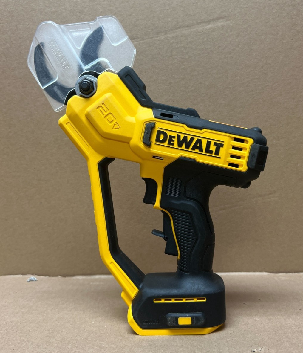 [Used] (DCPR320B) DeWalt 20V MAX* 1-1/2 in. Cordless Pruner (Tool Only)