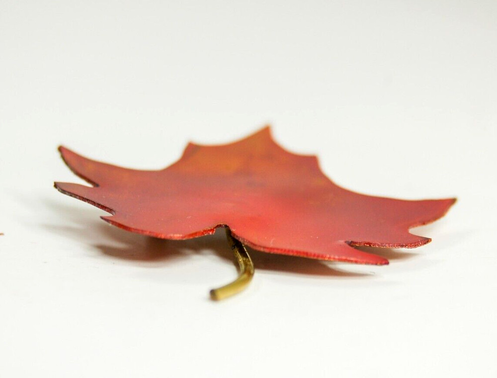 Metal Maple Leaf red/orange copper brooch pin