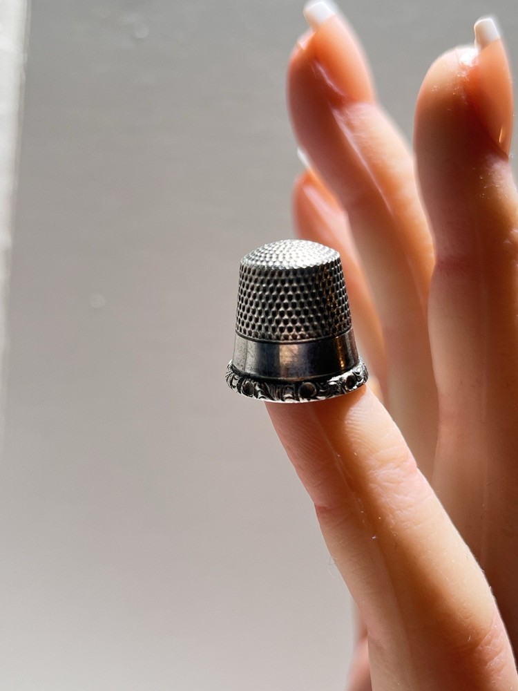 Unique Vintage Beveled Sterling Silver Thimble 2.2 G