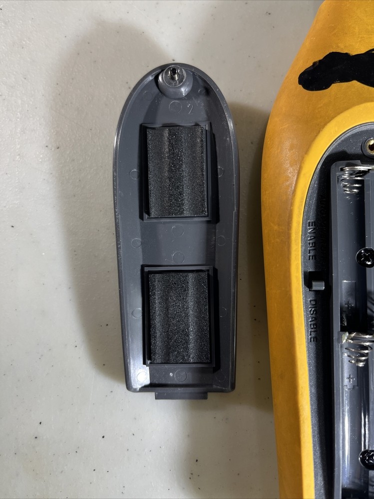 Fluke 971 Temperature Humidity Meter Works But The Plastic Tip Is Broken