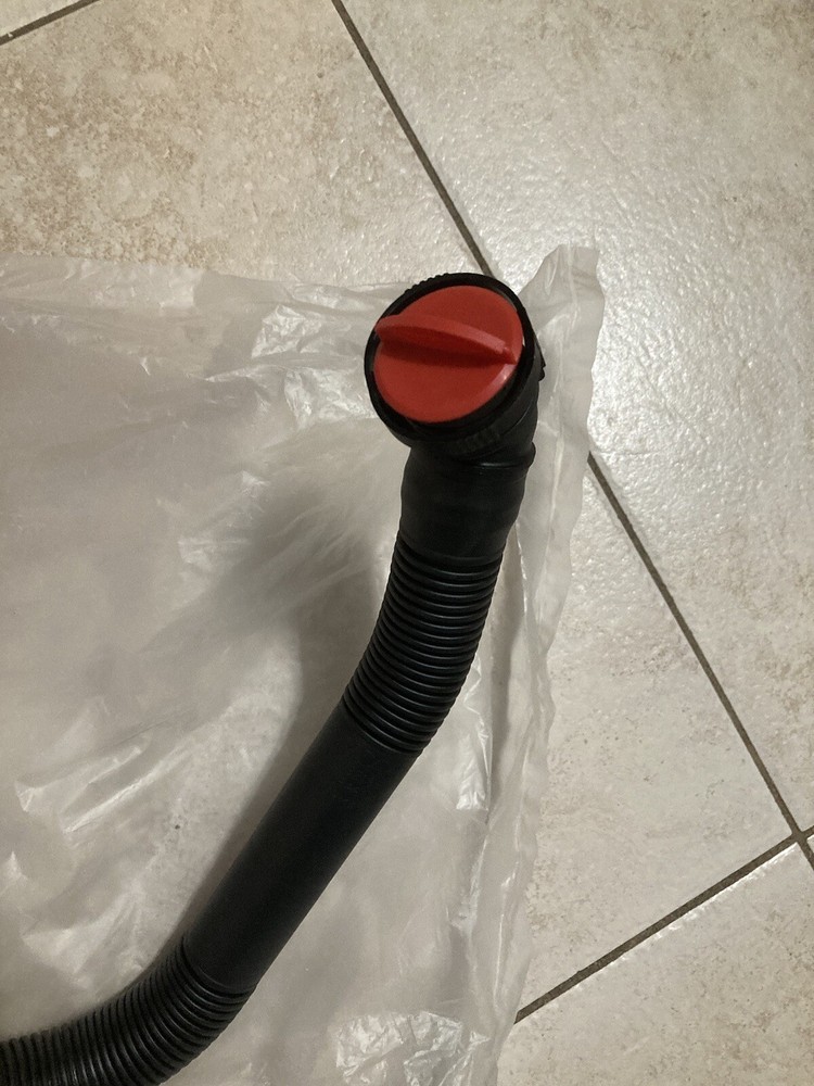 Paccar 1921561 Crankcase Ventilation Pipe