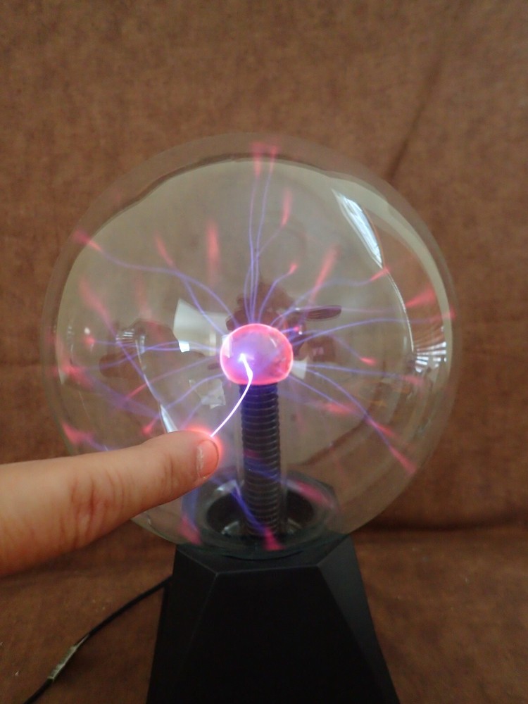 Creative Motion 7 inch Nebula plasma ball