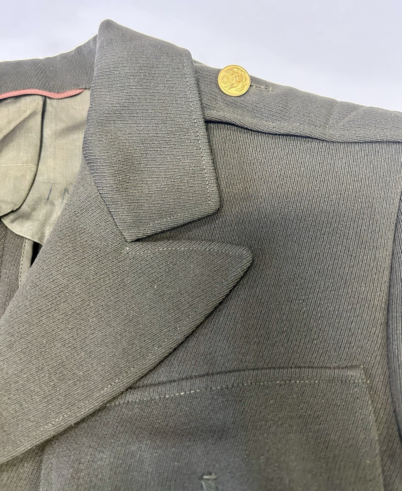 ORIGINAL WWII US ARMY OFFICER CLASS A DRESS JACKET 33 S