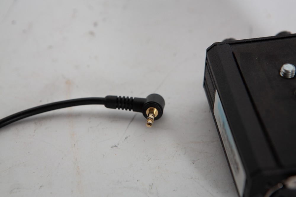 Beachtek DXA-2S - Dual XLR Universal Microphone Adapter for Camcorders