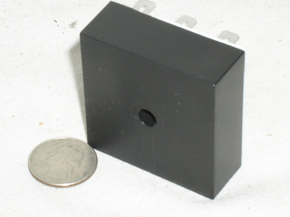 MACROMATIC THR-10262-F2S FIXED 2 SECOND TIME DELAY ISOLATED RELAY TIMER 10A 240V