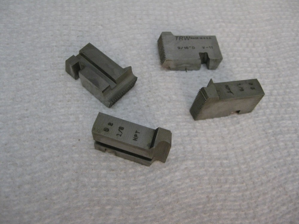 1/8 NPT 9/16"D Projection Thread Chaser Set TRW